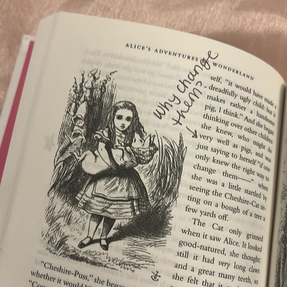 Alice's Adventures in Wonderland and Through the Looking-Glass by Lewis Carroll - Picture 5 of 8